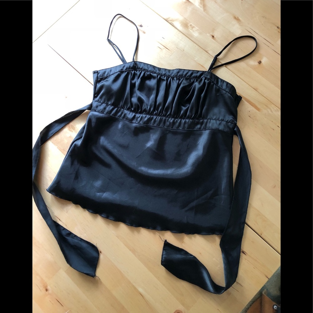 Satin tank